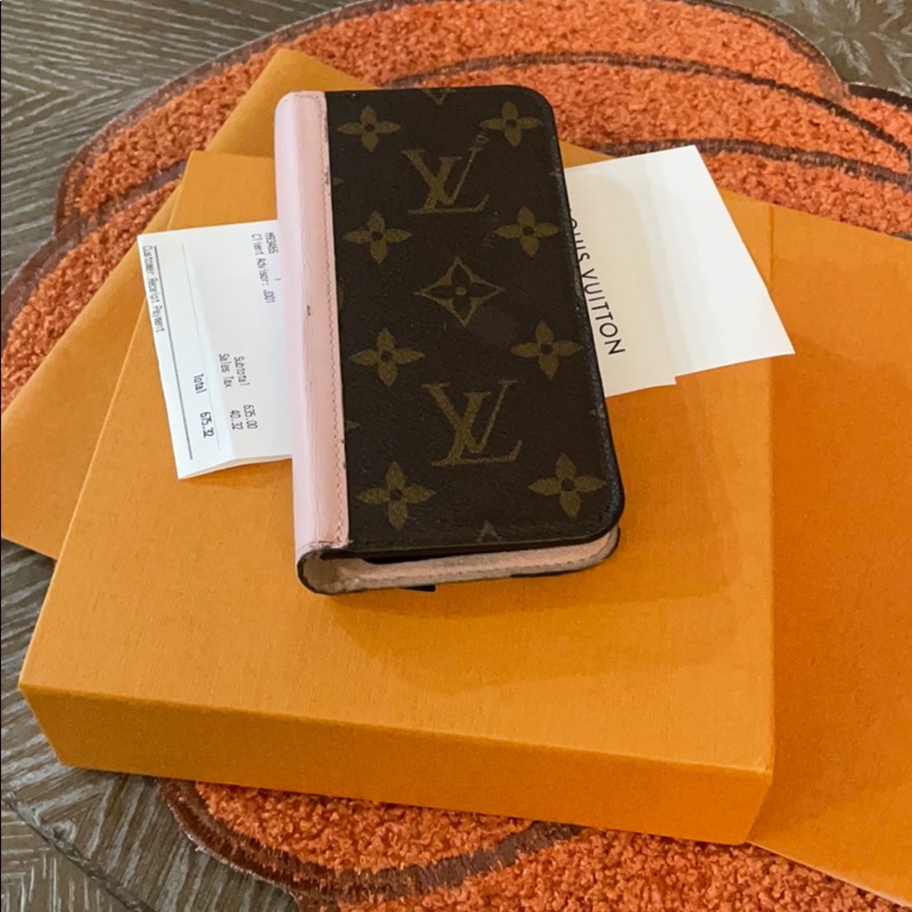 Louis Vitton phone case